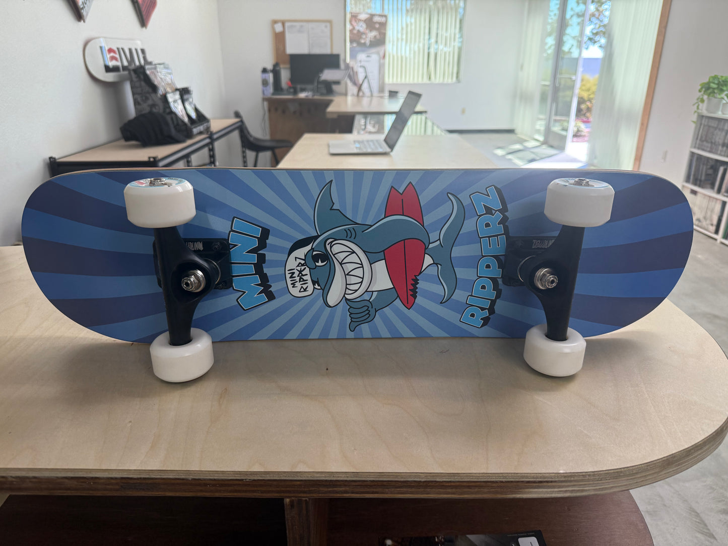 Shredder Shark 7.5x12x29